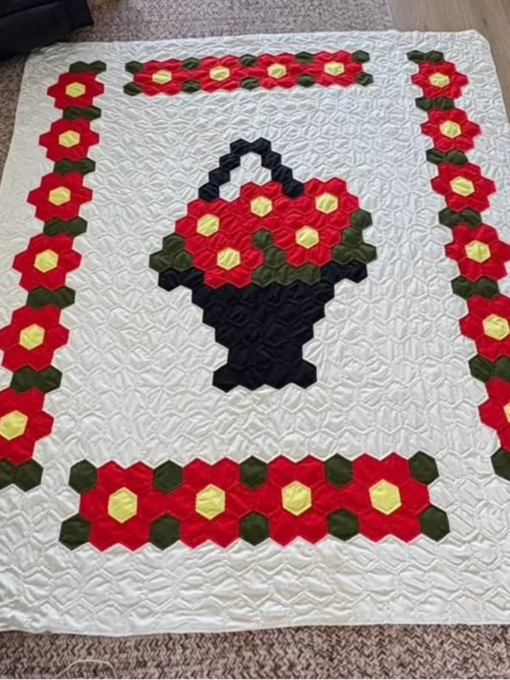 Handmade Vintage Floral Basket of Flowers Quilt - White, Red, Black